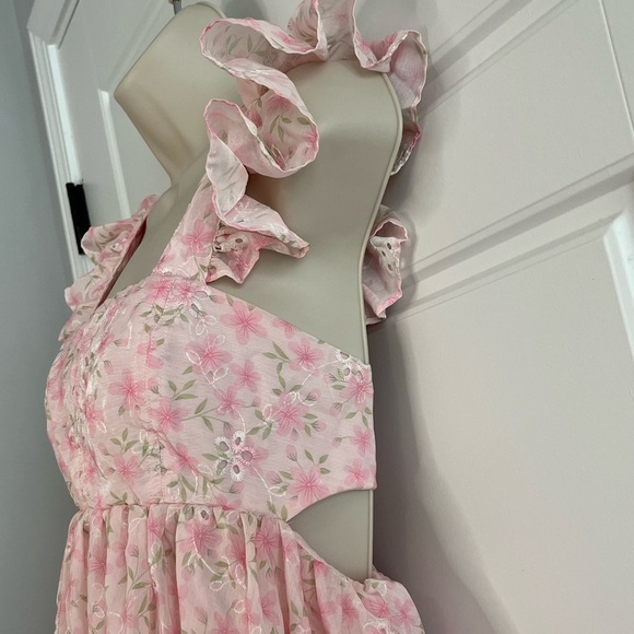NEW MABLE Pink Floral Ruffle Tiered Criss Cross Back Mini Dress L Girly Flirty - Picture 5 of 14